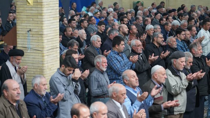 تصاویر/ اقامه نماز جمعه خوی