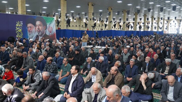 تصاویر/ اقامه نماز جمعه خوی