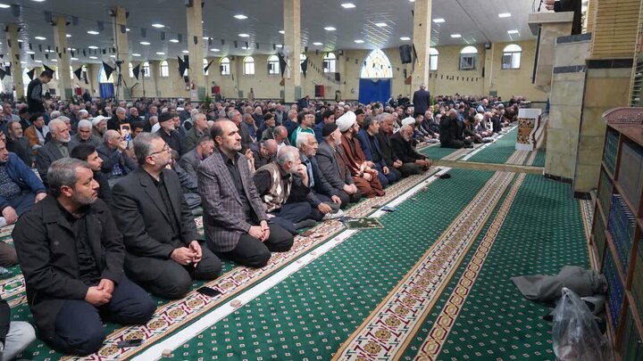 تصاویر/ اقامه نماز جمعه خوی