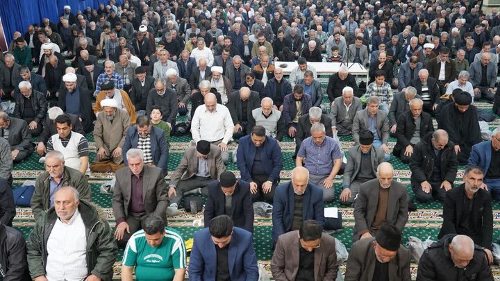 تصاویر/ اقامه نماز جمعه خوی