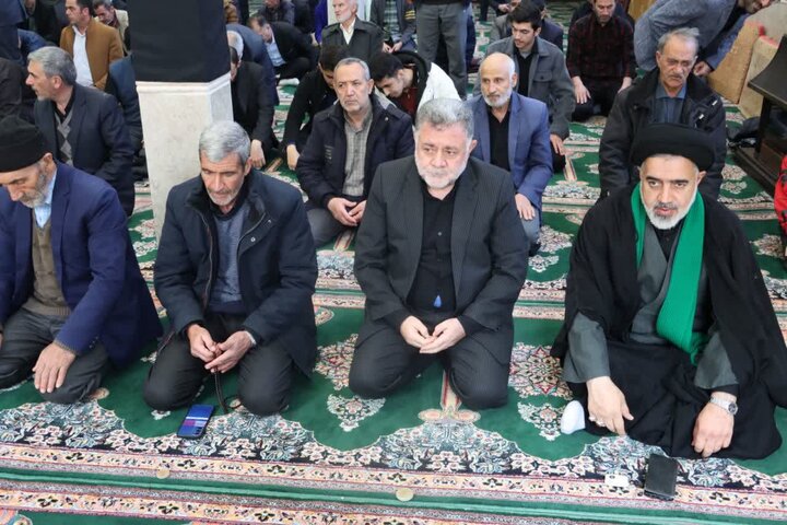 تصاویر/ مراسم عبادی سياسی نمازجمعه چالدران
