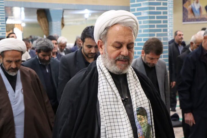 تصاویر/ آیین عبادی سیاسی نماز جمعه نوشین شهر