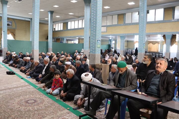 تصاویر/ آیین عبادی سیاسی نماز جمعه نوشین شهر