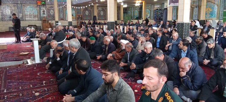 تصاویر/ نماز عبادی سیاسی جمعه جوشقان قالی