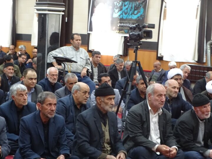تصاویر/ اقامه نماز جمعه امروز شهرستان چهاربرج