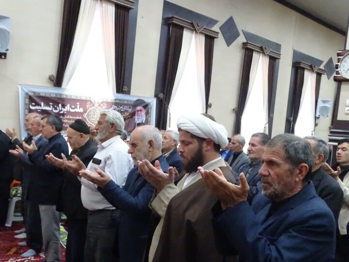 تصاویر/ اقامه نماز جمعه امروز شهرستان چهاربرج