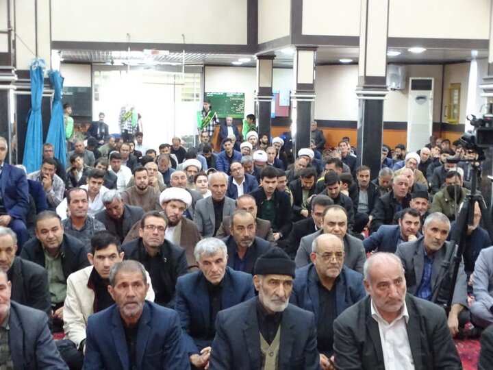 تصاویر/ اقامه نماز جمعه امروز شهرستان چهاربرج