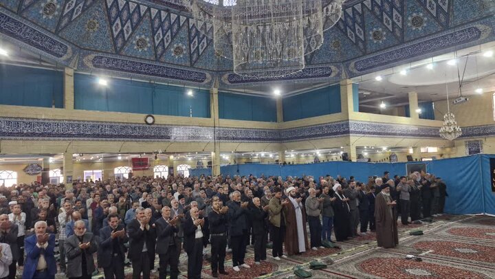 تصاویر/ نماز عبادی سیاسی جمعه در بهارستان