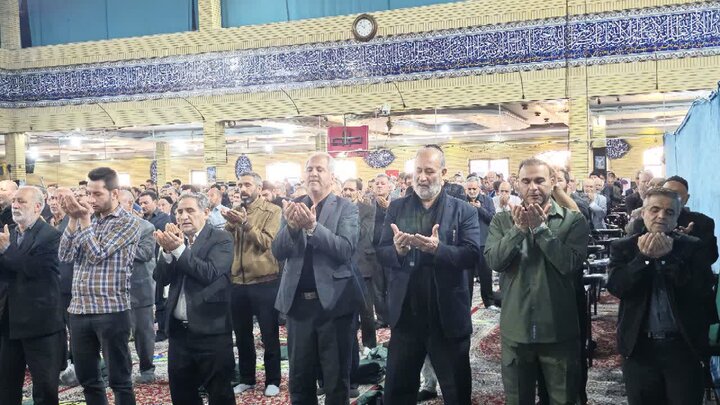 تصاویر/ نماز عبادی سیاسی جمعه در بهارستان
