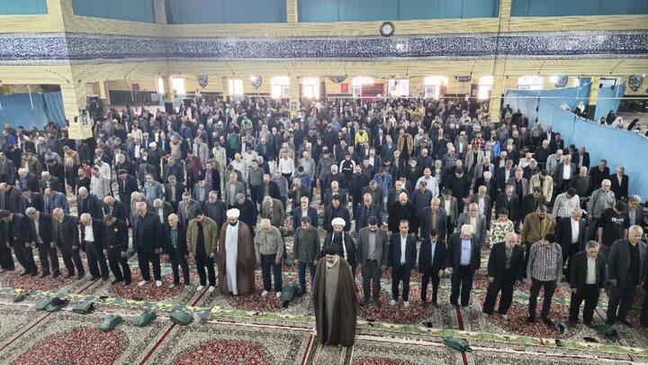 تصاویر/ نماز عبادی سیاسی جمعه در بهارستان