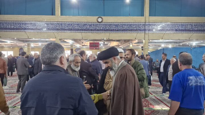 تصاویر/ نماز عبادی سیاسی جمعه در بهارستان