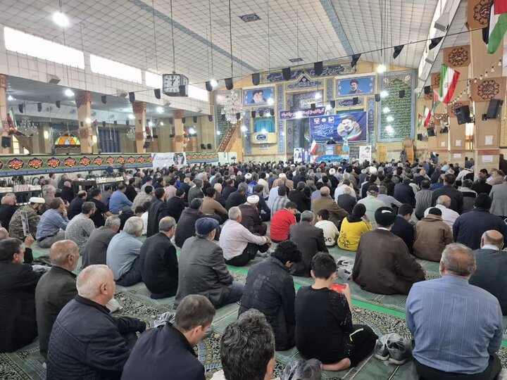 تصاویر/ اقامه نماز جمعه در پاکدشت