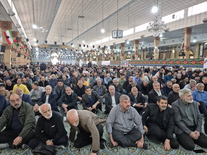 تصاویر/ اقامه نماز جمعه در پاکدشت