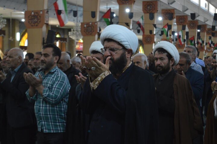 تصاویر/ اقامه نماز جمعه در پاکدشت