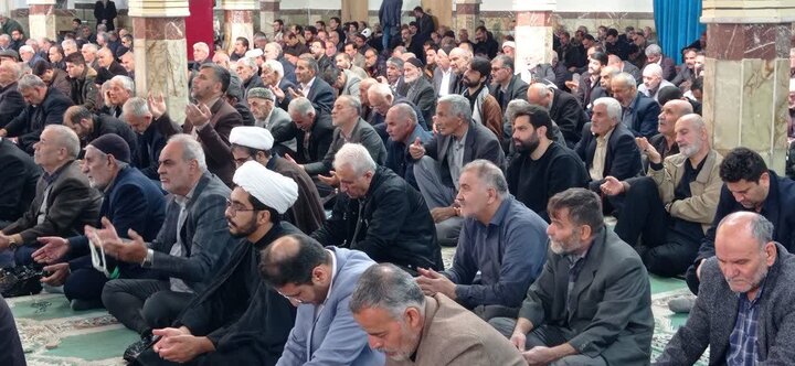 تصاویر/اقامه نماز عبادی سیاسی جمعه در الیگودرز