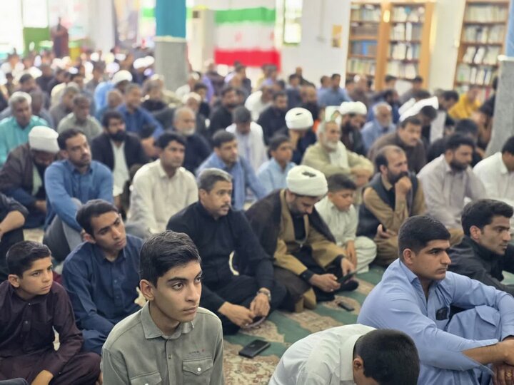 تصاویر/ اقامه نماز جمعه در شهر ریگان