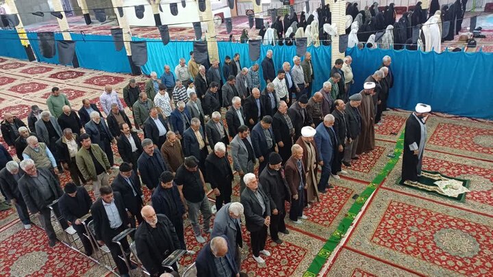 تصاویر/ اقامه نماز جمعه در شهر پاریز