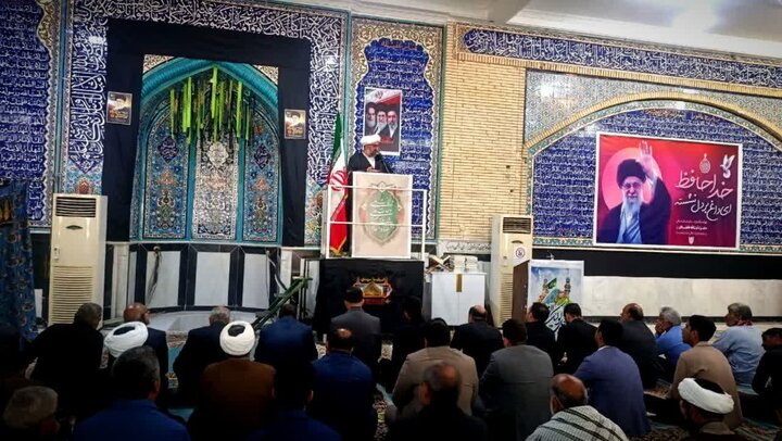 تصاویر/ اقامه نماز جمعه در شهر فهرج