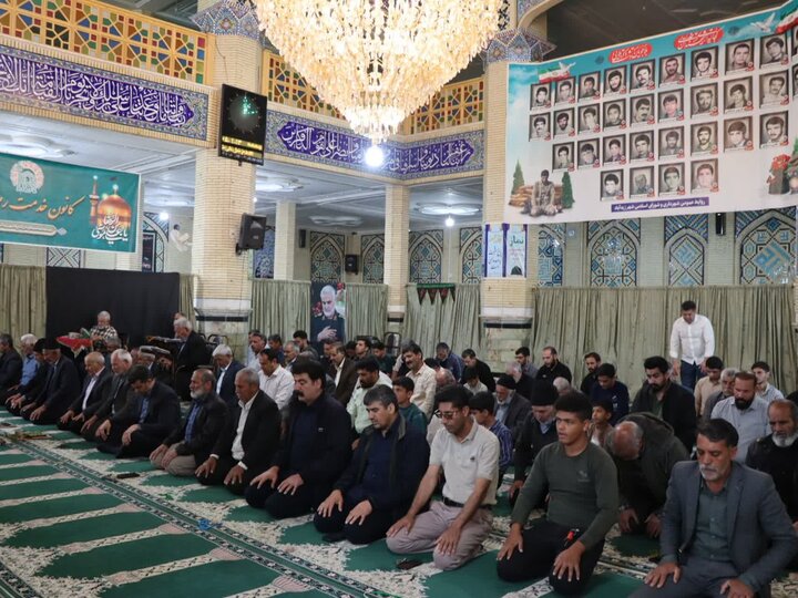 تصاویر/ اقامه نماز جمعه در شهر زیدآباد