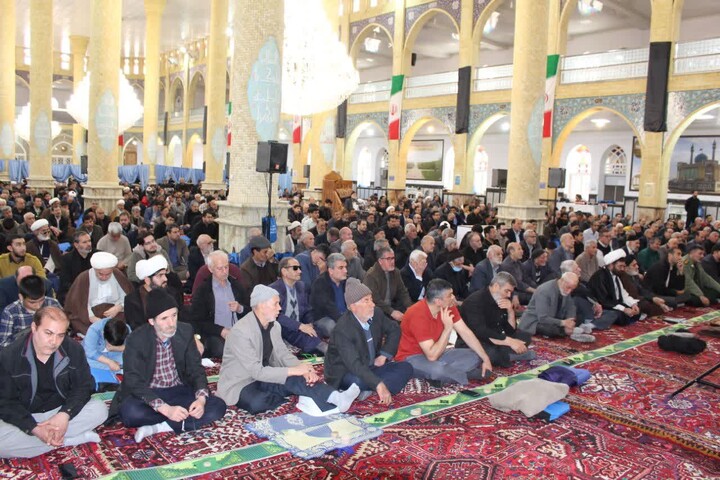 تصاویر/ اقامه نماز جمعه بناب