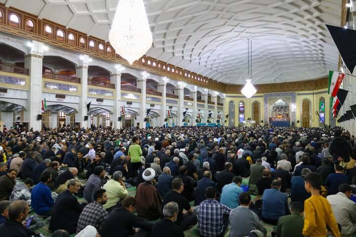 تصاویر/ اقامه نماز جمعه تبریز