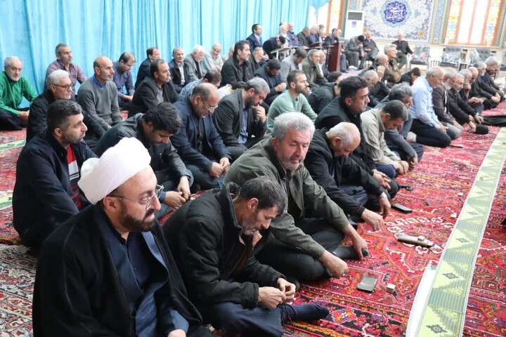 تصاویر/ اقامه نماز جمعه جلفا