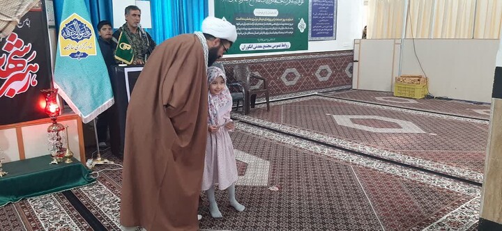 تصاویر/ اقامه نماز جمعه دندی