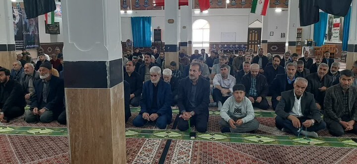 تصاویر/ اقامه نماز جمعه دندی