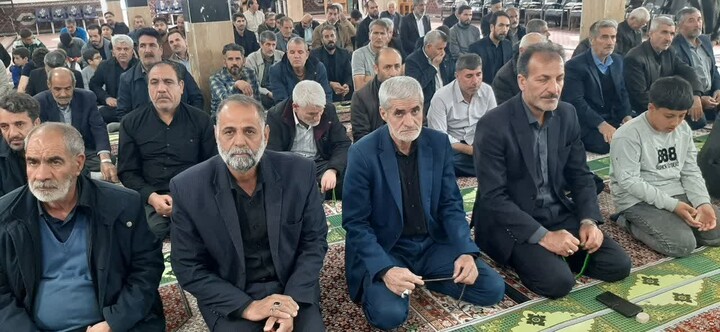 تصاویر/ اقامه نماز جمعه دندی