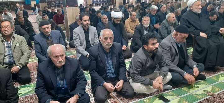 تصاویر/ اقامه نماز جمعه دندی