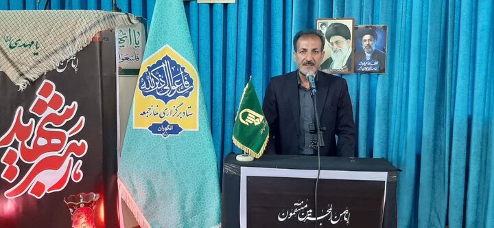 تصاویر/ اقامه نماز جمعه دندی