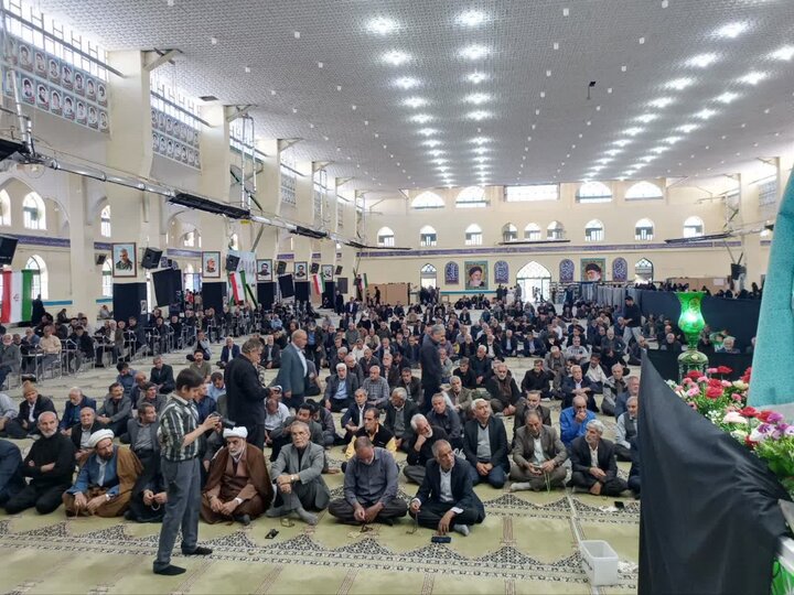 تصاویر/ اقامه نماز جمعه در شهربابک