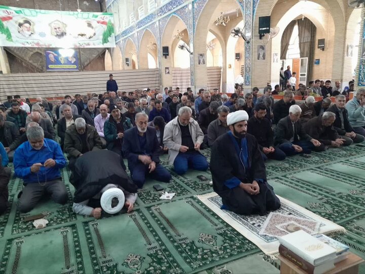 تصاویر/ اقامه نماز جمعه در شهر راین