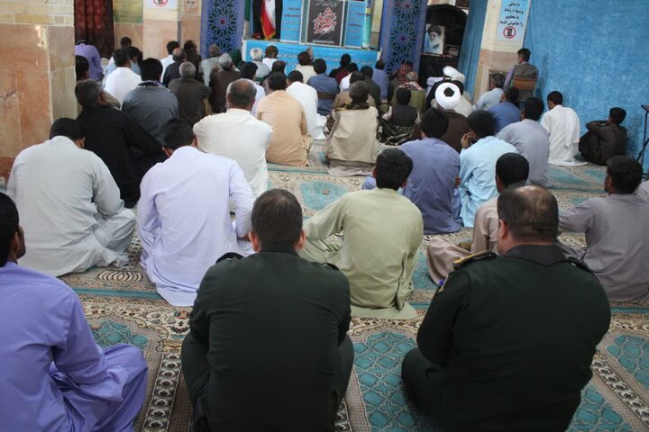 تصاویر/ اقامه نماز جمعه در شهر جازموریان