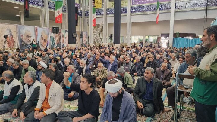 تصاویر/ اقامه نماز جمعه در شهر رابر