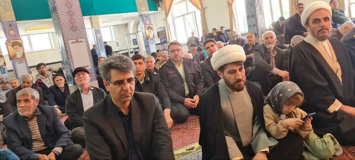 تصاویر/ اقامه نماز جمعه سلطانیه