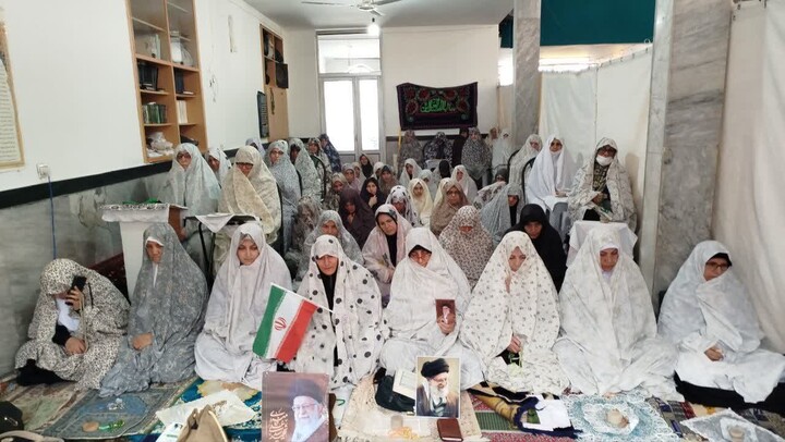 تصاویر/ اقامه نماز جمعه سلطانیه