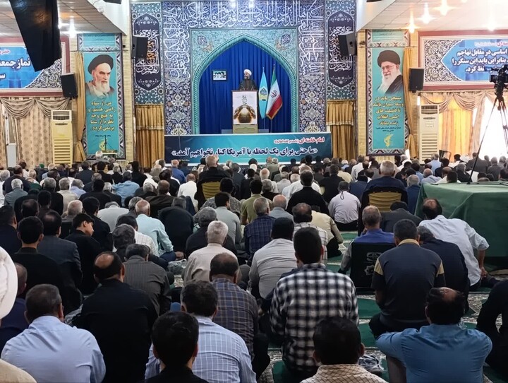 نماز جمعه بوشهر به روایت تصویر