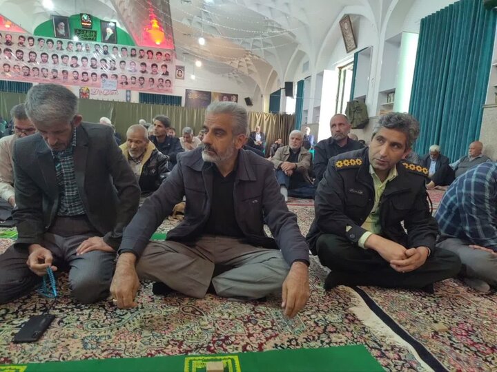تصاویر/ اقامه نماز جمعه در شهر خانوک