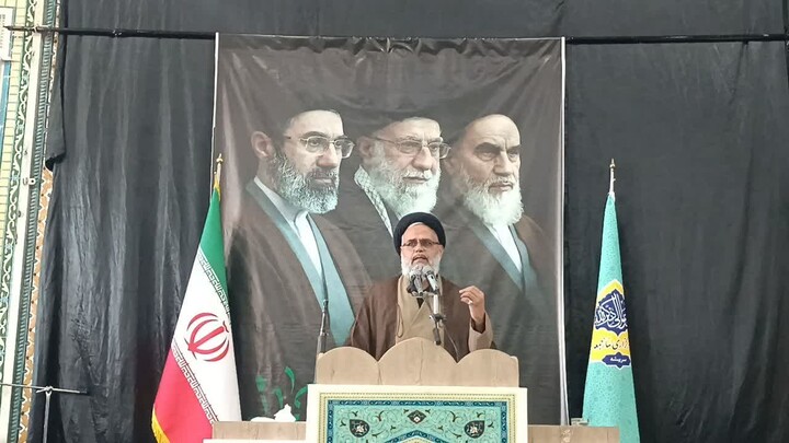 تصاویر| / نماز جمعه عبادی و سیاسی سربیشه