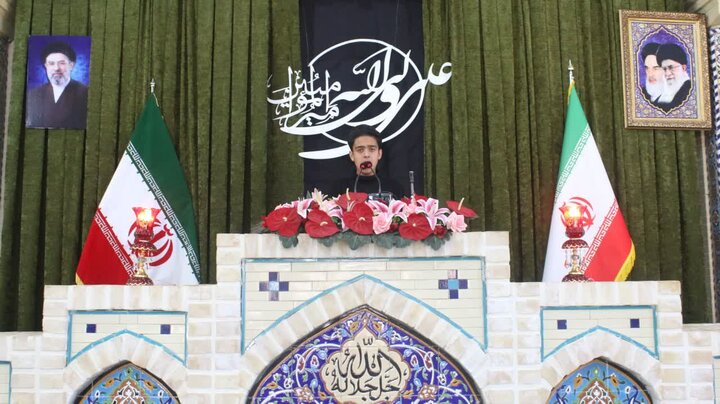 تصاویر/ اقامه نماز جمعه در شهر ماهان