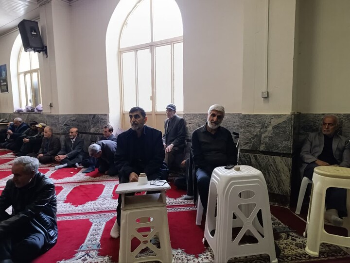 تصاویر / اقامه نماز جمعه نهاوند