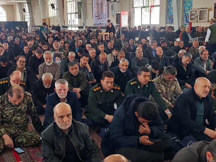 تصاویر / اقامه نماز جمعه بهار