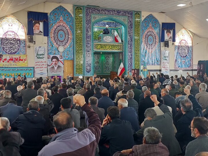 تصاویر / اقامه نماز جمعه بهار