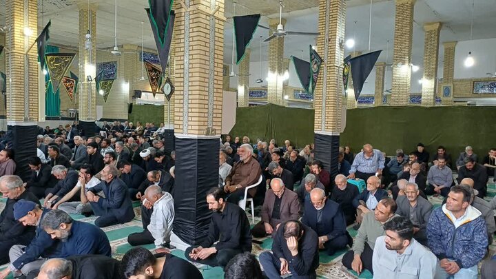 تصاویر/اقامه نماز عبادی سیاسی جمعه در زرندیه