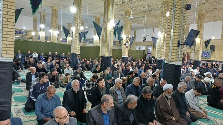 تصاویر/اقامه نماز عبادی سیاسی جمعه در زرندیه