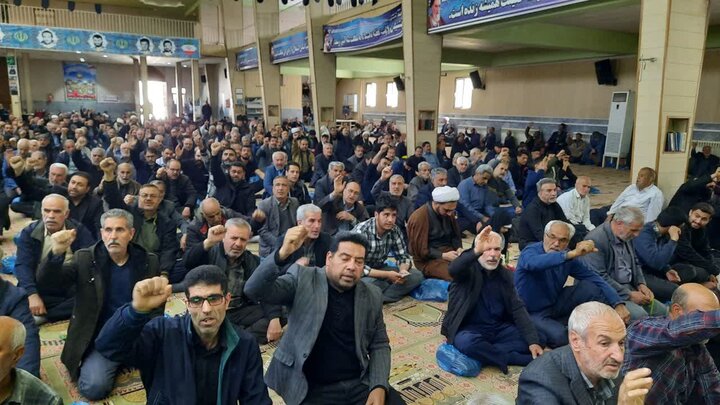 تصاویر/اقامه نماز عبادی سیاسی جمعه در خمین