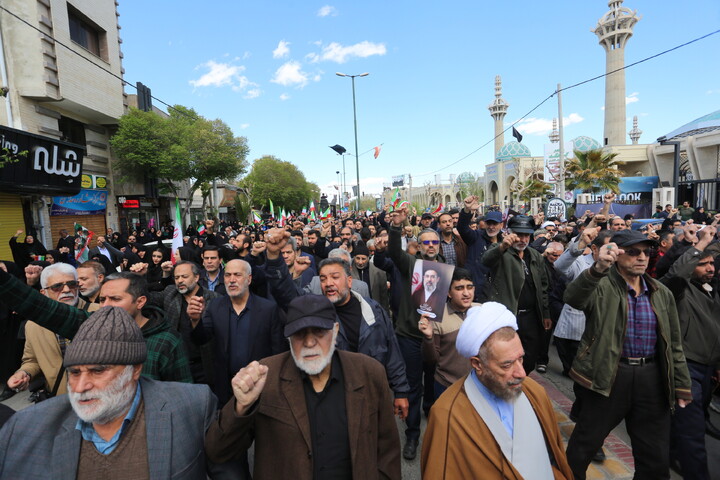 تصاویر / تشییع پنج شهید جنگ رمضان ارتش جمهوری اسلامی در اصفهان