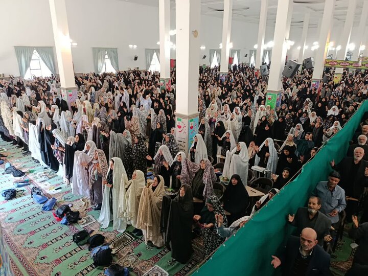 تصاویر/اقامه نماز عبادی سیاسی جمعه در ساوه