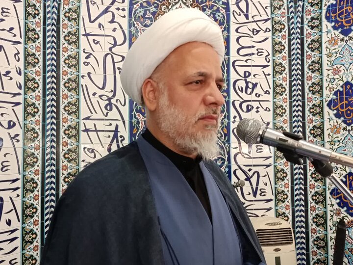 تصاویر/اقامه نماز عبادی سیاسی جمعه در ساوه
